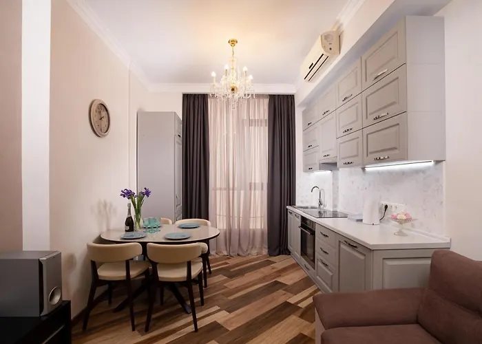 жемчужина у моря - французский бульвар аркадия *